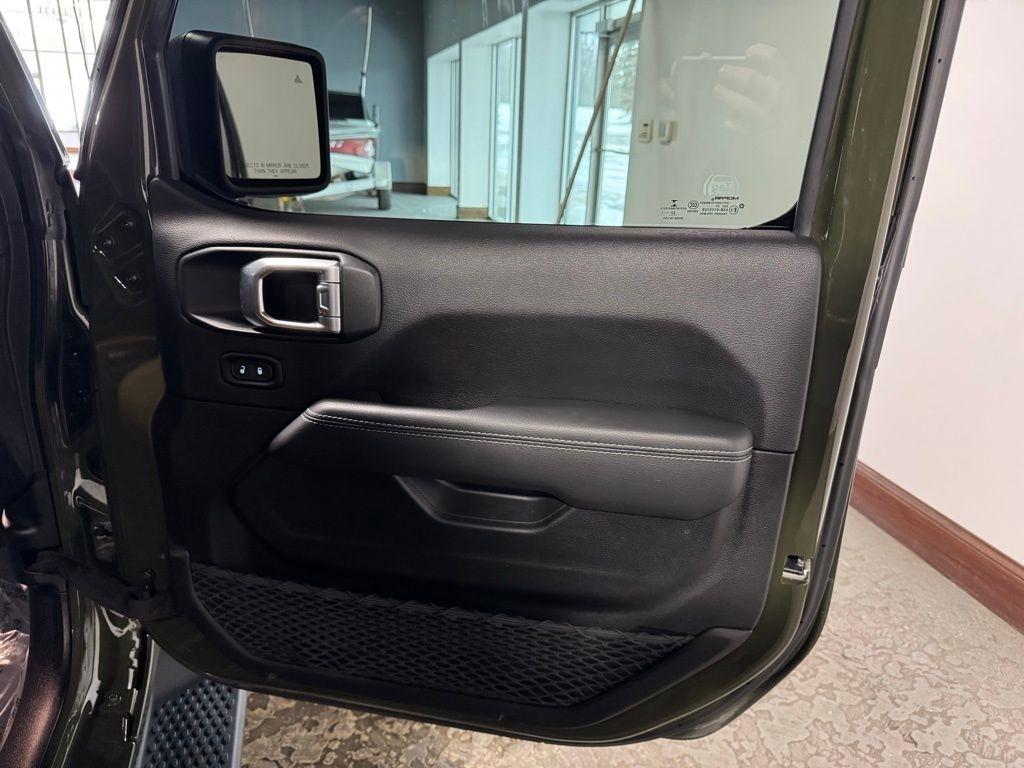 Jeep Wrangler Unlimited Sahara 2022