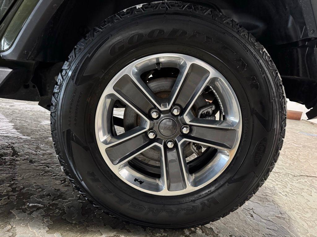 Jeep Wrangler Unlimited Sahara 2022