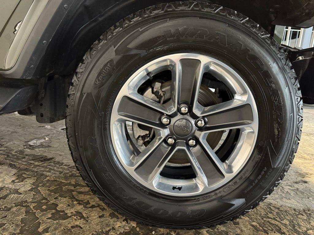 Jeep Wrangler Unlimited Sahara 2022