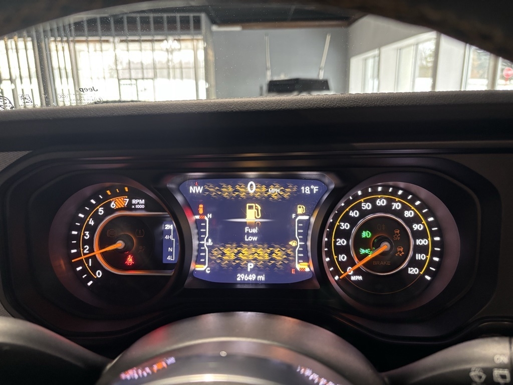 Jeep Wrangler Sahara 2024