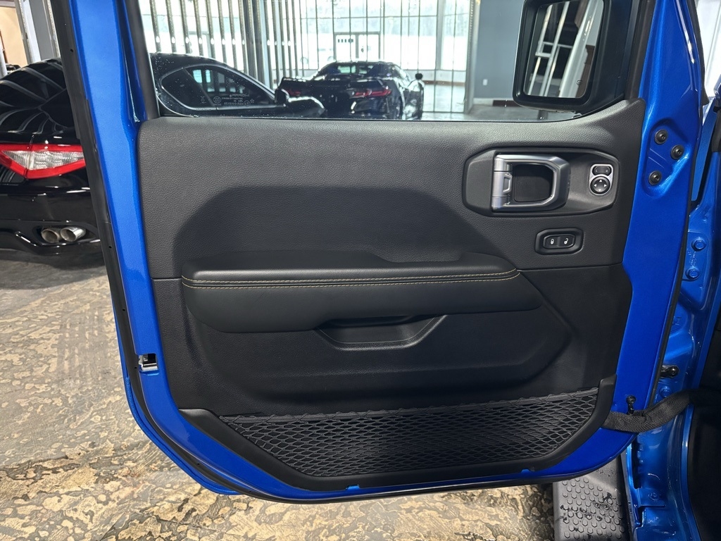 Jeep Wrangler Sahara 2024