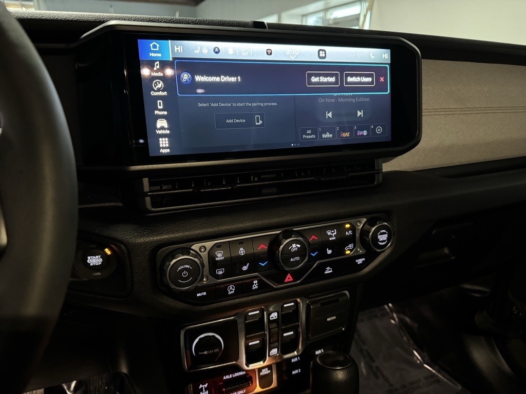 Jeep Wrangler Sport 2024