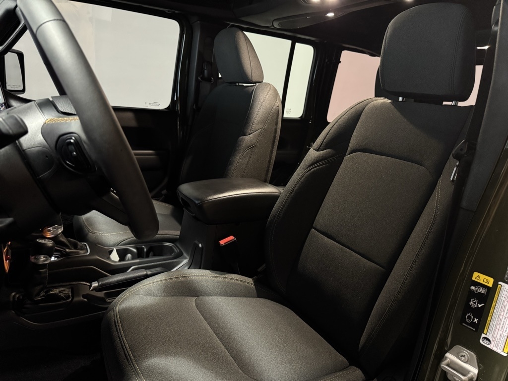 Jeep Wrangler Sport 2024