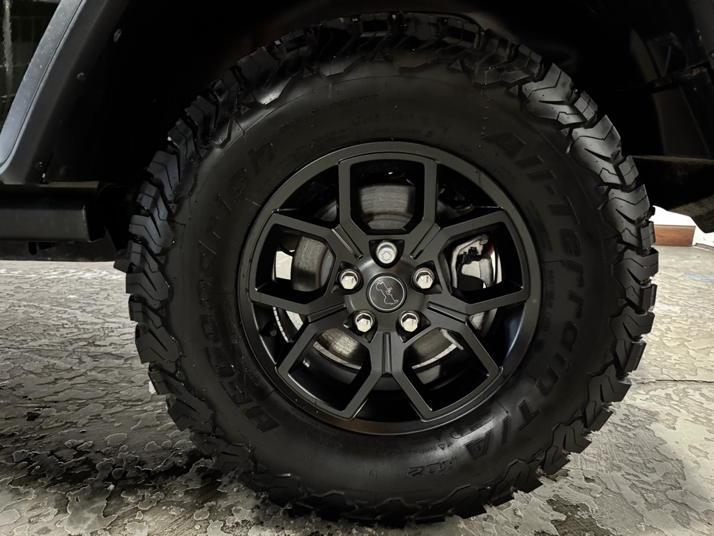 Jeep Wrangler Sport 2024