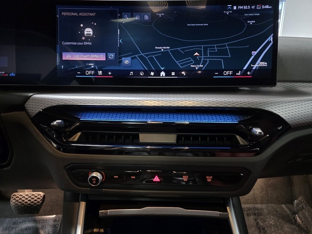 BMW 3-Series 330i xDrive 2025