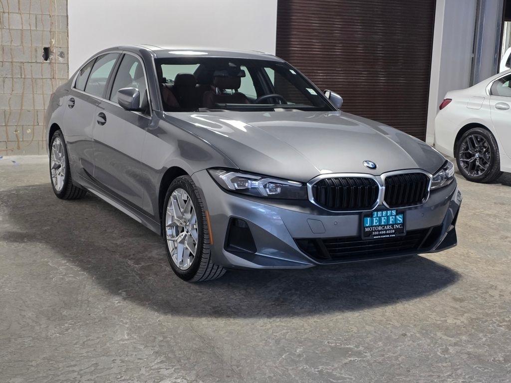 BMW 3-Series 330i xDrive 2025