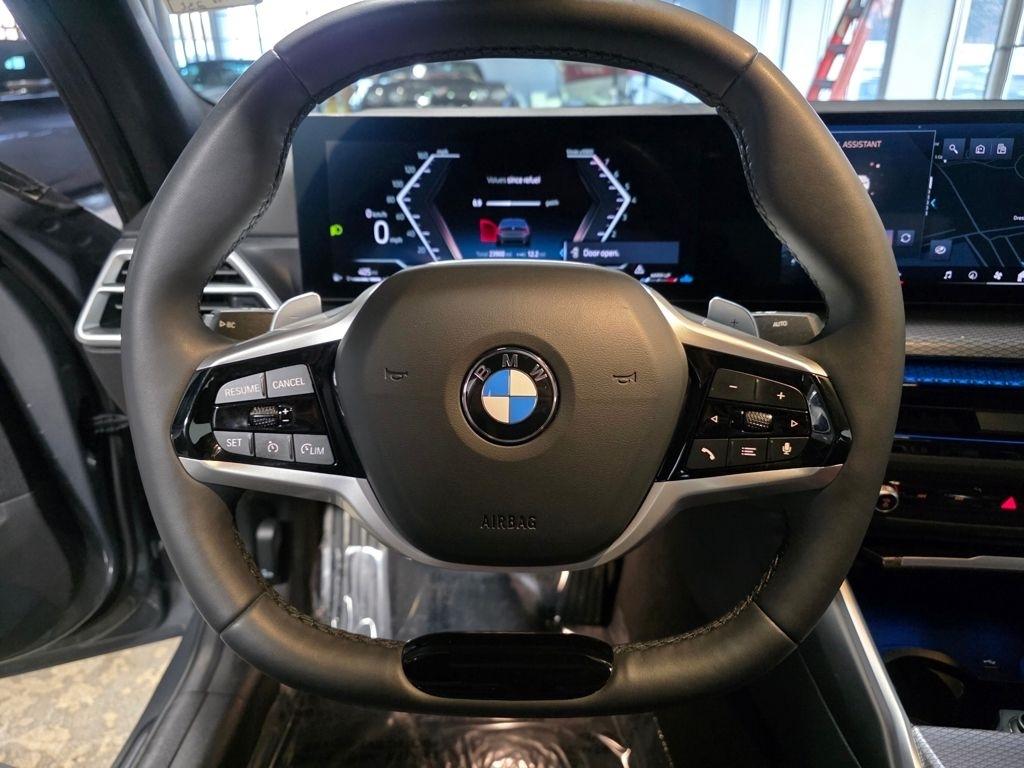 BMW 3-Series 330i xDrive 2025