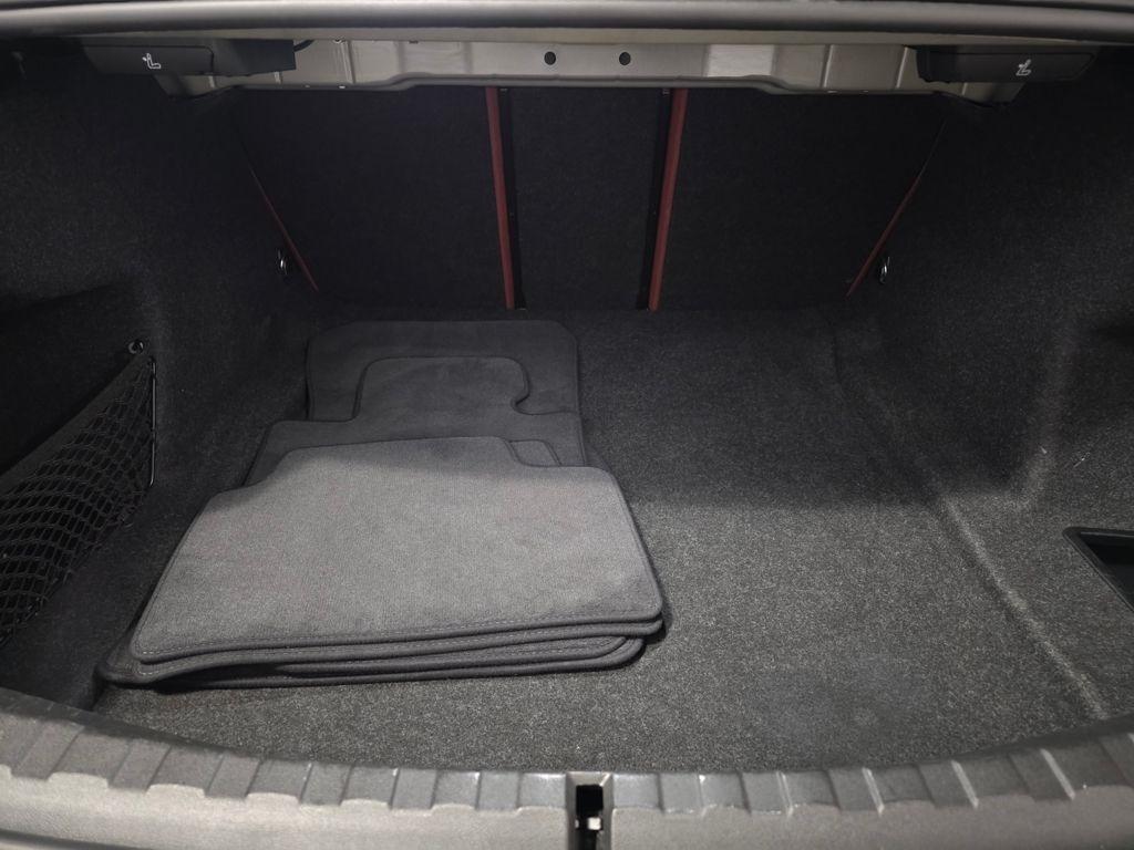 BMW 3-Series 330i xDrive 2025