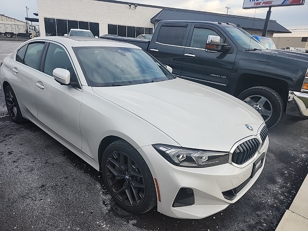 BMW 3-Series 330i xDrive 2025