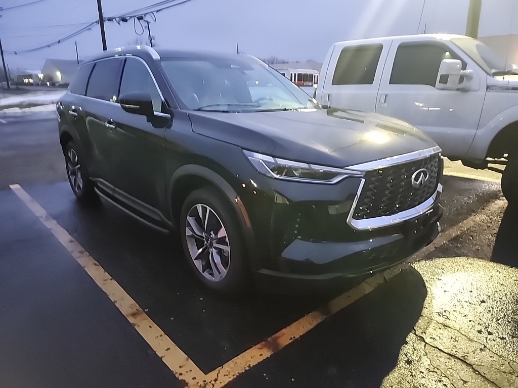 Infiniti QX60 LUXE AWD 2024