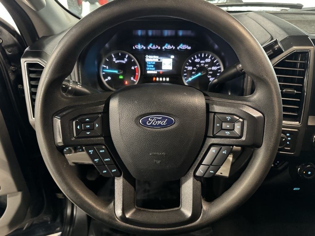 Ford F-250 SD XLT Crew Cab 4WD 2021