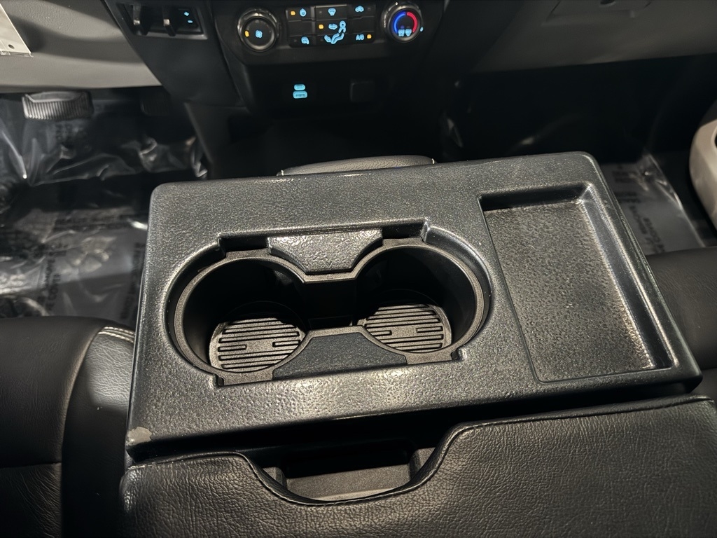 Ford F-250 SD XLT Crew Cab 4WD 2021