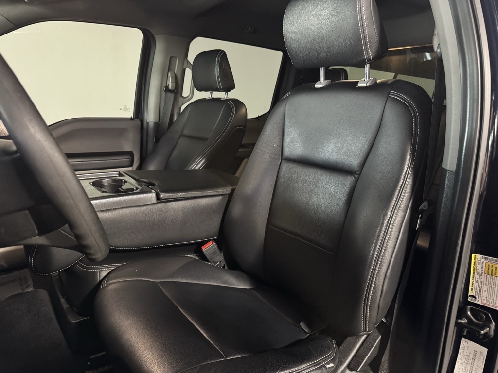 Ford F-250 SD XLT Crew Cab 4WD 2021