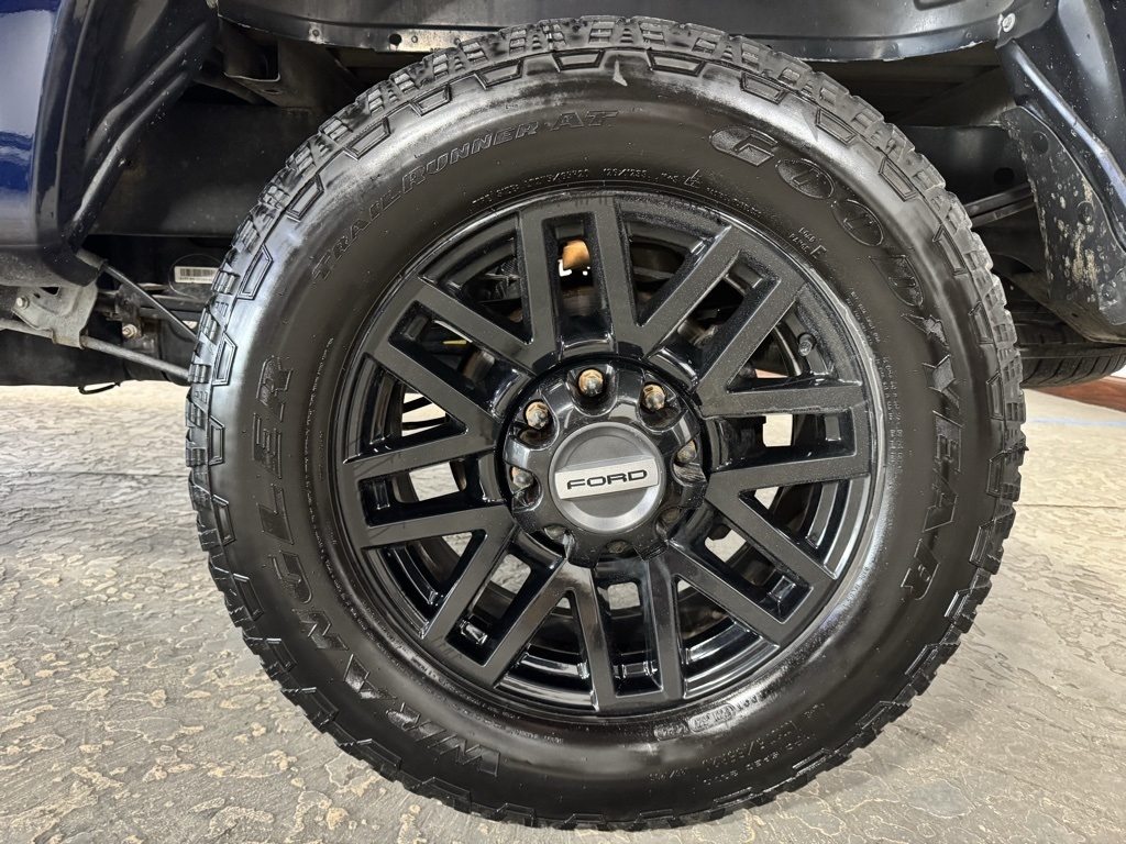 Ford F-250 SD XLT Crew Cab 4WD 2021