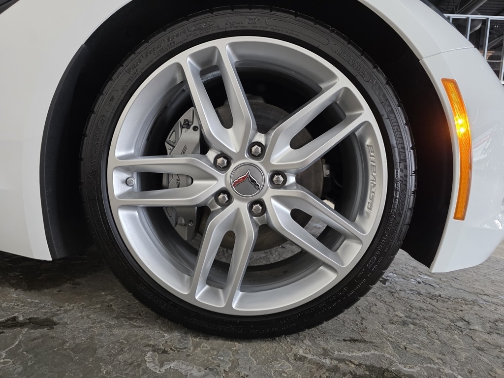 Chevrolet Corvette Standard 1LT Coupe Manual 2019