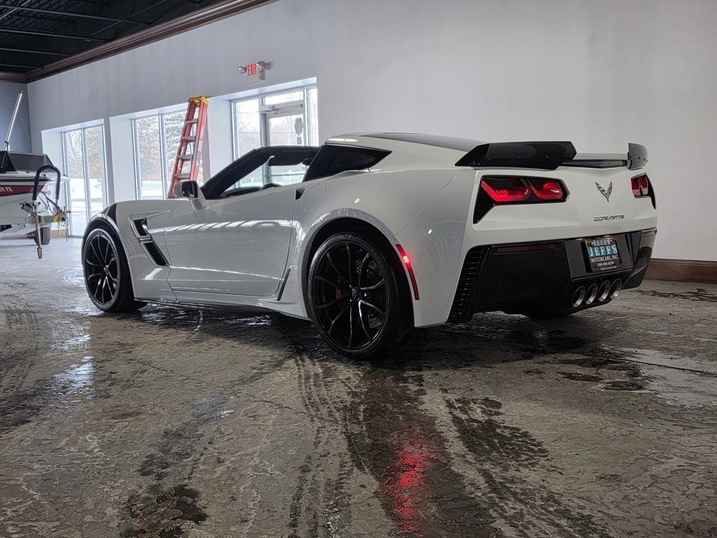 Chevrolet Corvette Grand Sport Standard w/1LT Coupe Auto 2019