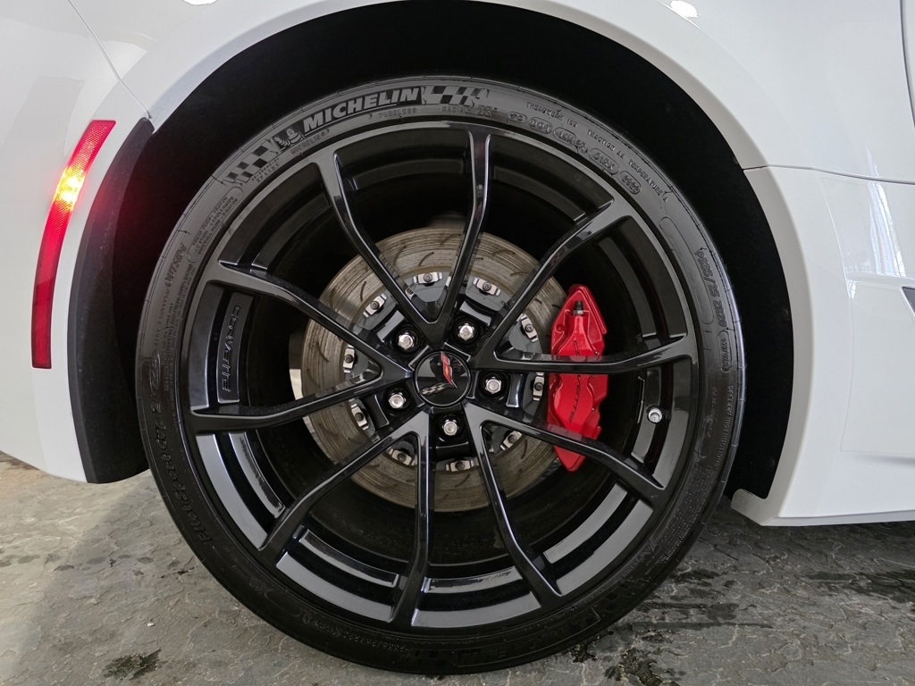 Chevrolet Corvette Grand Sport Standard w/1LT Coupe Auto 2019