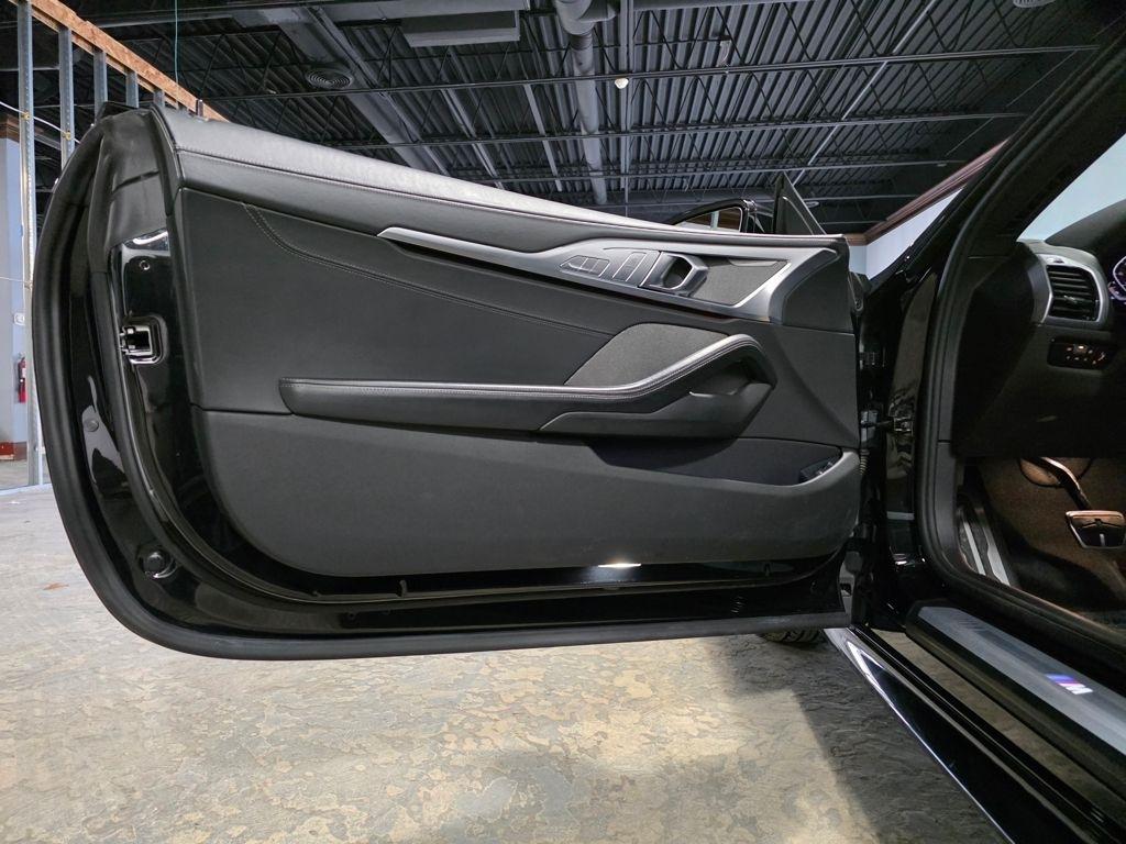 BMW 8-Series 840i xDrive Convertible 2025