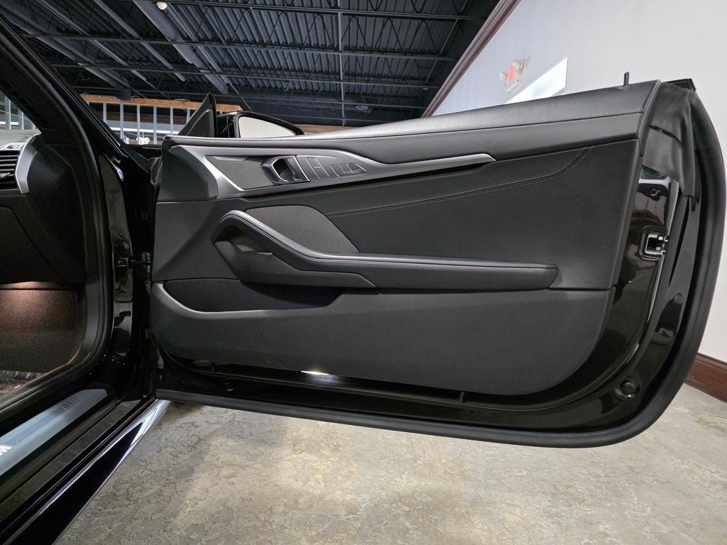 BMW 8-Series 840i xDrive Convertible 2025