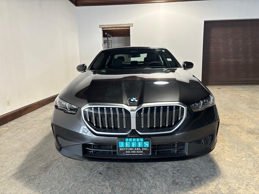 BMW 5-Series 530i xDrive 2025