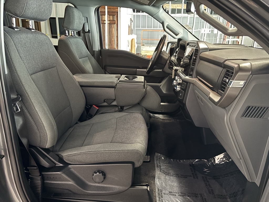 Ford F-150 XLT SuperCrew 4WD 2024