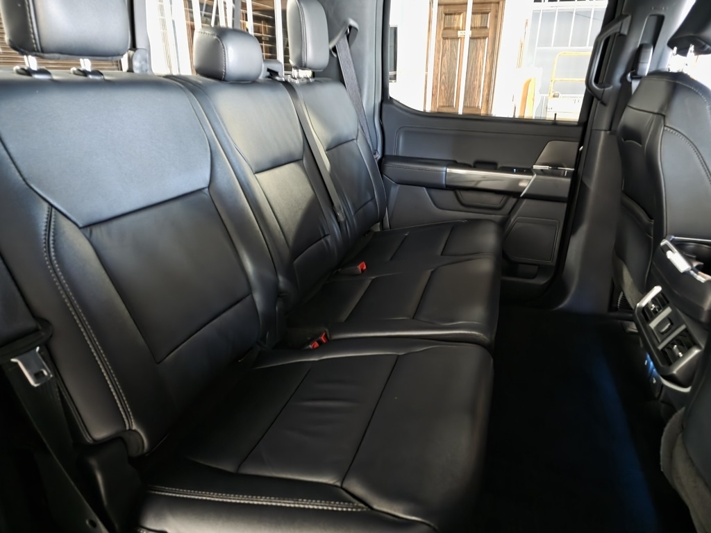 Ford F-150 Lariat SuperCrew 5.5-ft. Bed 4WD 2023