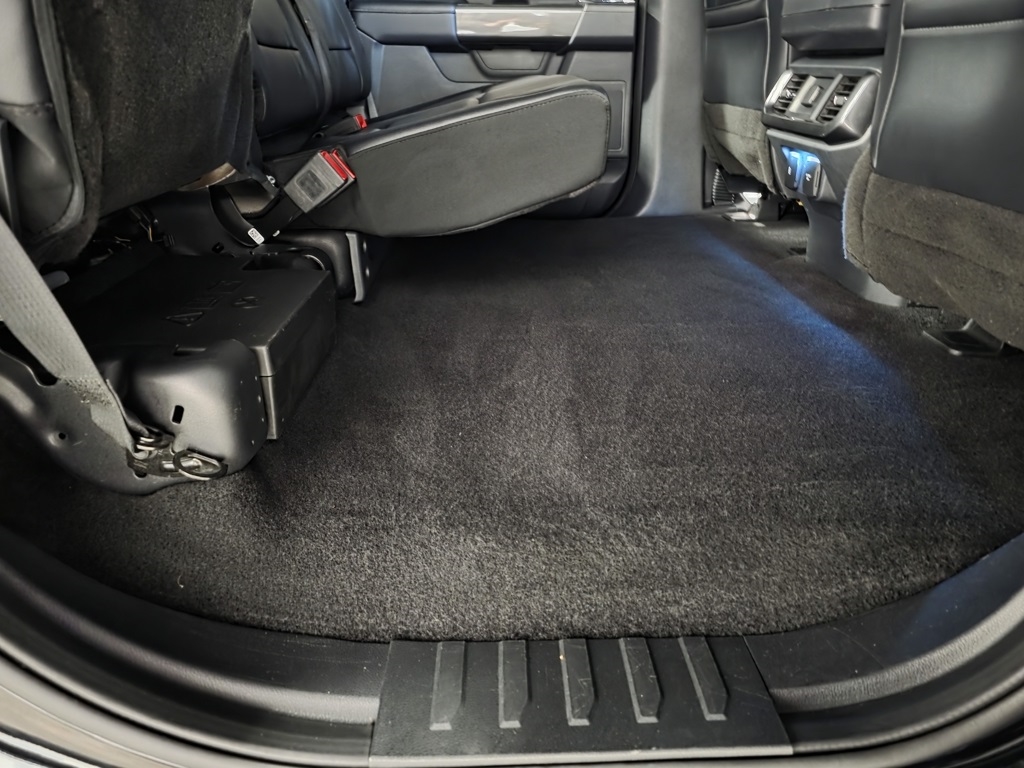 Ford F-150 Lariat SuperCrew 5.5-ft. Bed 4WD 2023