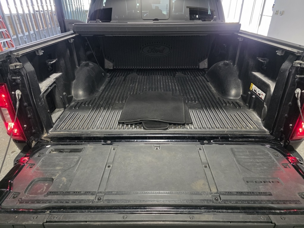 Ford F-150 Lariat SuperCrew 5.5-ft. Bed 4WD 2023
