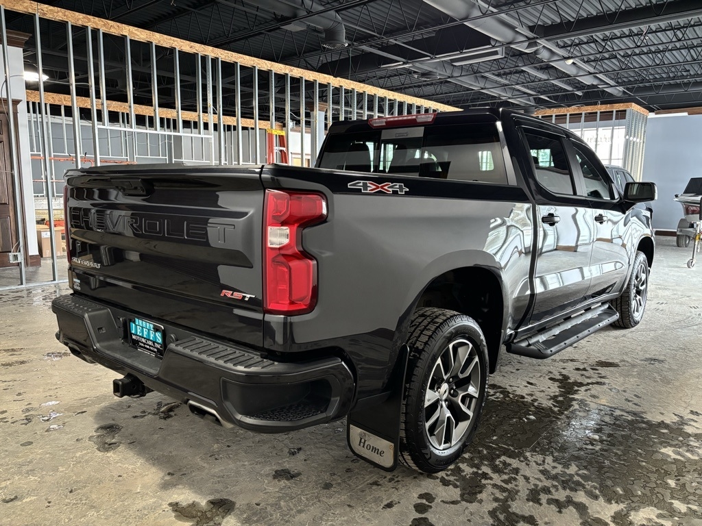 Chevrolet Silverado 1500 RST Crew Cab 4WD 2024