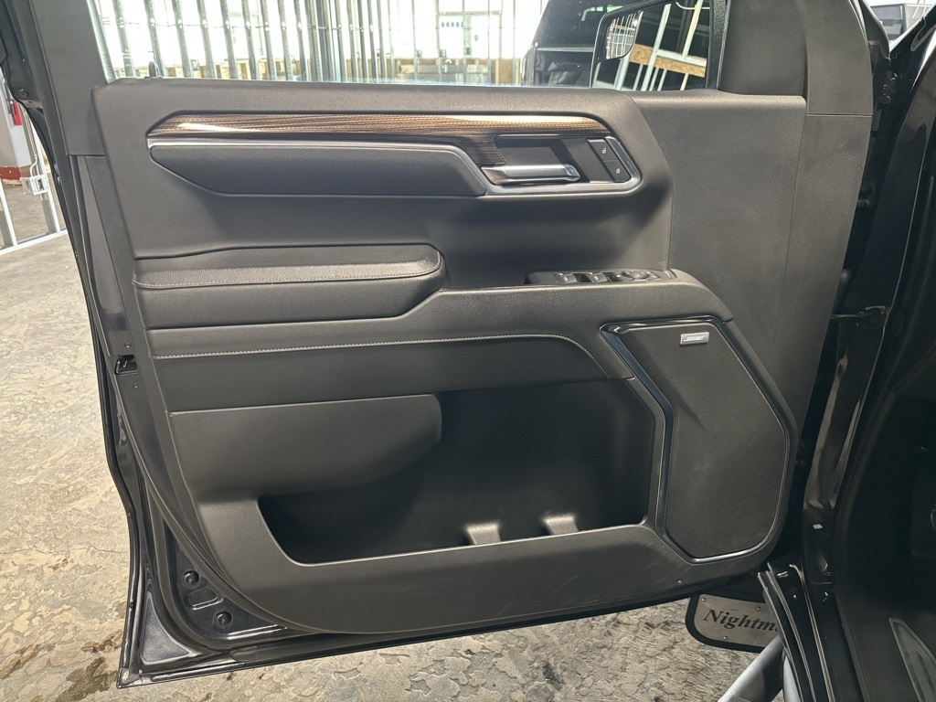 Chevrolet Silverado 1500 RST Crew Cab 4WD 2024