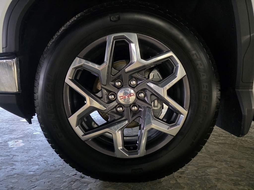 GMC Sierra 1500 SLT Crew Cab 4WD 2023