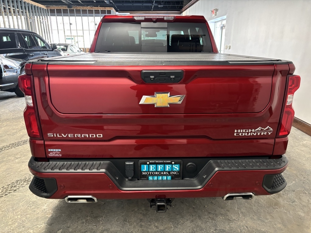 Chevrolet Silverado 1500 High Country Crew Cab 4WD 2022