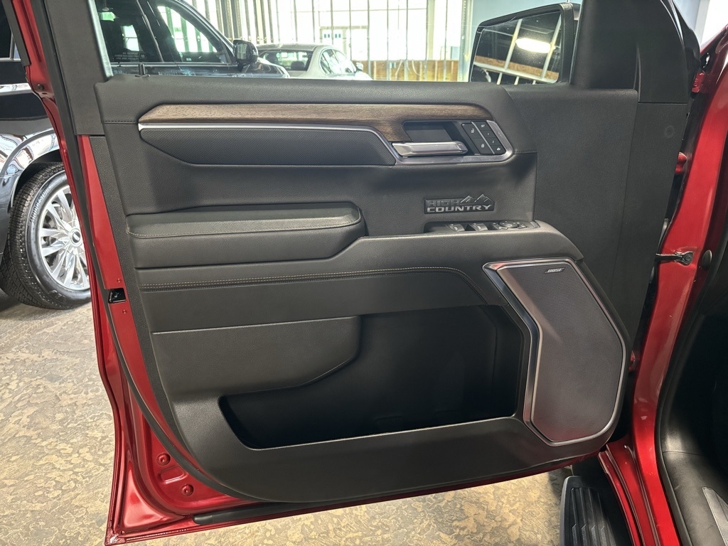 Chevrolet Silverado 1500 High Country Crew Cab 4WD 2022