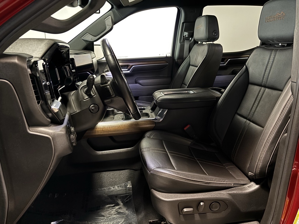 Chevrolet Silverado 1500 High Country Crew Cab 4WD 2022