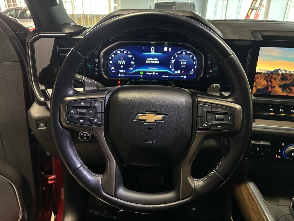 Chevrolet Silverado 1500 High Country Crew Cab 4WD 2022