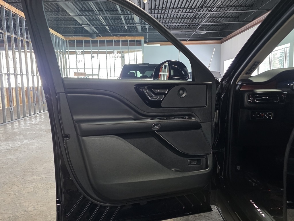 Lincoln Aviator Reserve AWD 2024