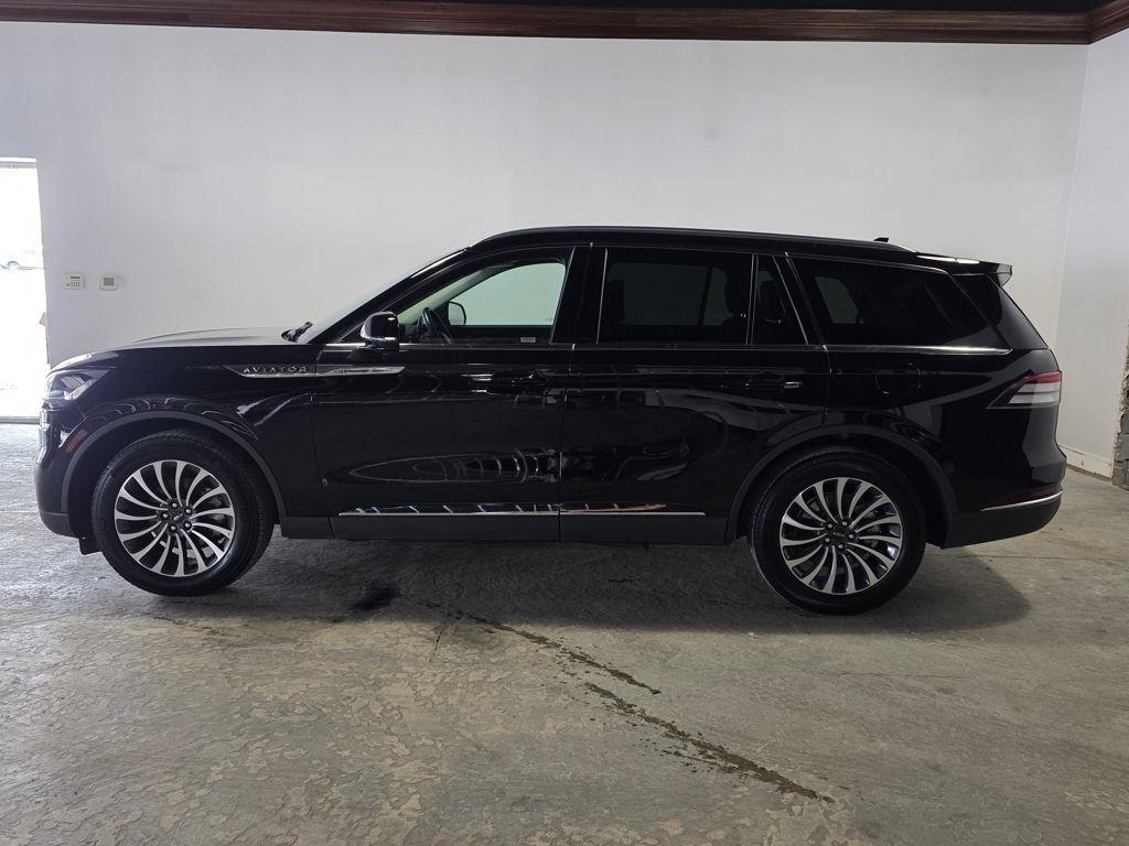 Lincoln Aviator Reserve AWD 2024