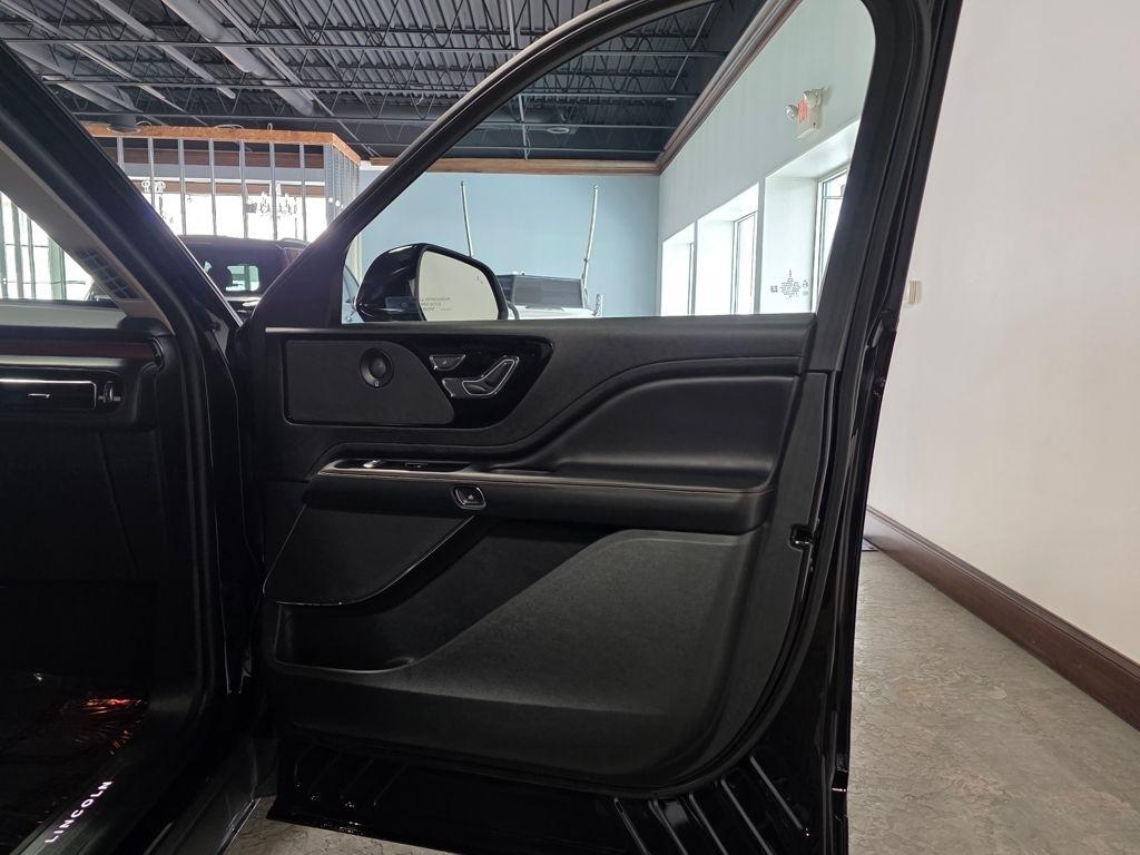 Lincoln Aviator Reserve AWD 2024