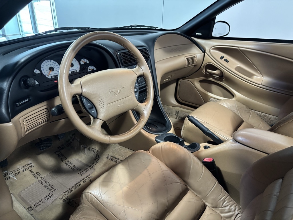 Ford Mustang GT convertible 1998