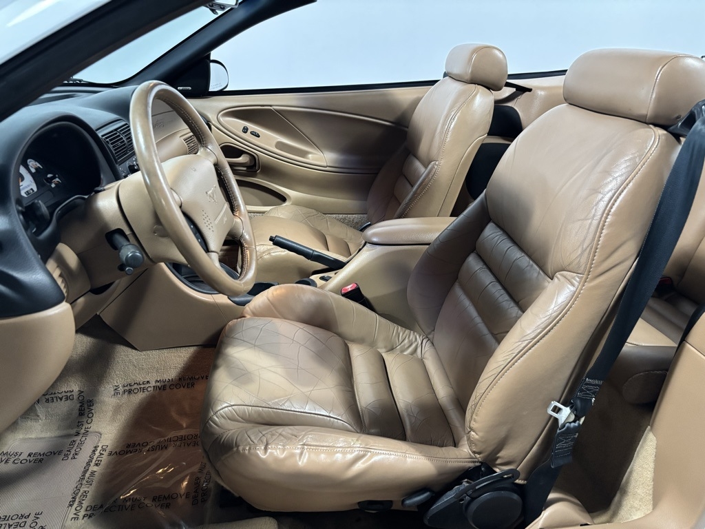 Ford Mustang GT convertible 1998