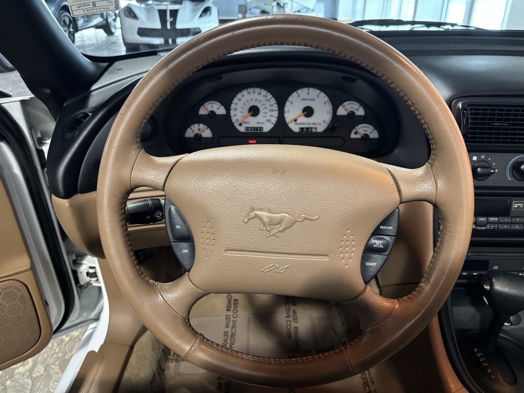 Ford Mustang GT convertible 1998