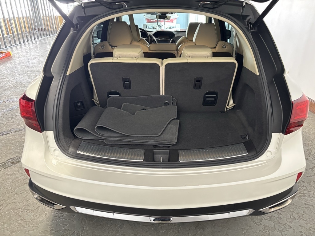 Acura MDX 9-Spd AT w/Tech Package 2018