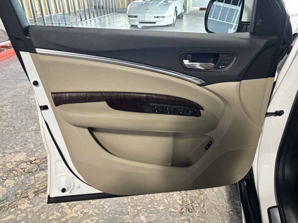 Acura MDX 9-Spd AT w/Tech Package 2018