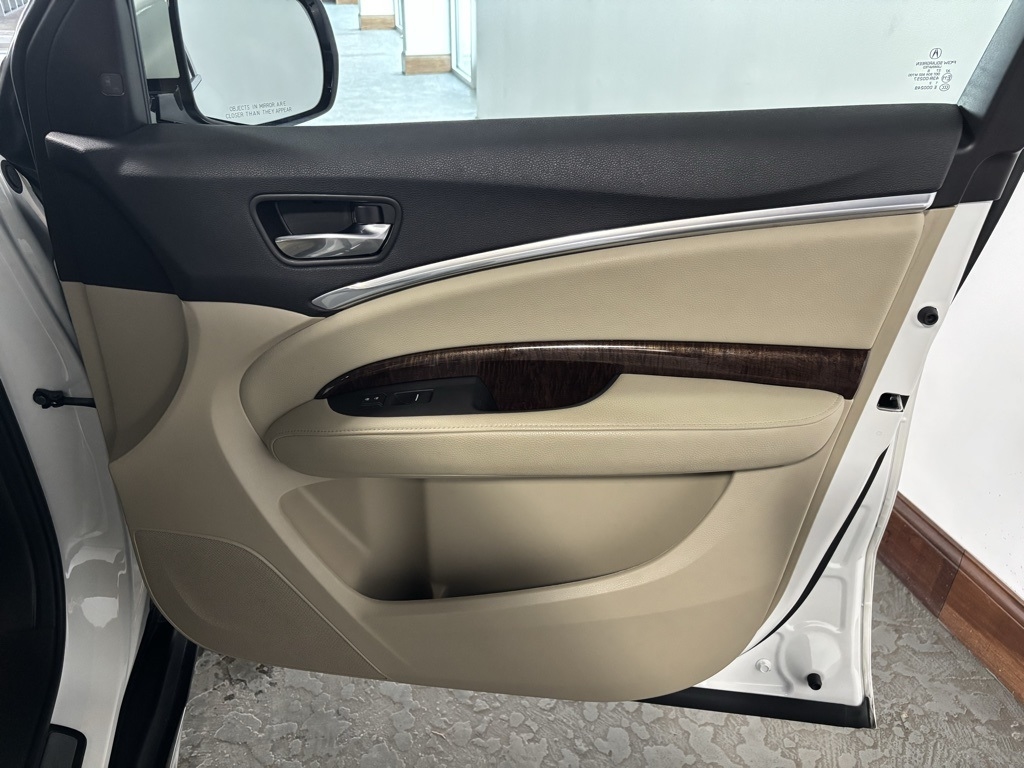 Acura MDX 9-Spd AT w/Tech Package 2018