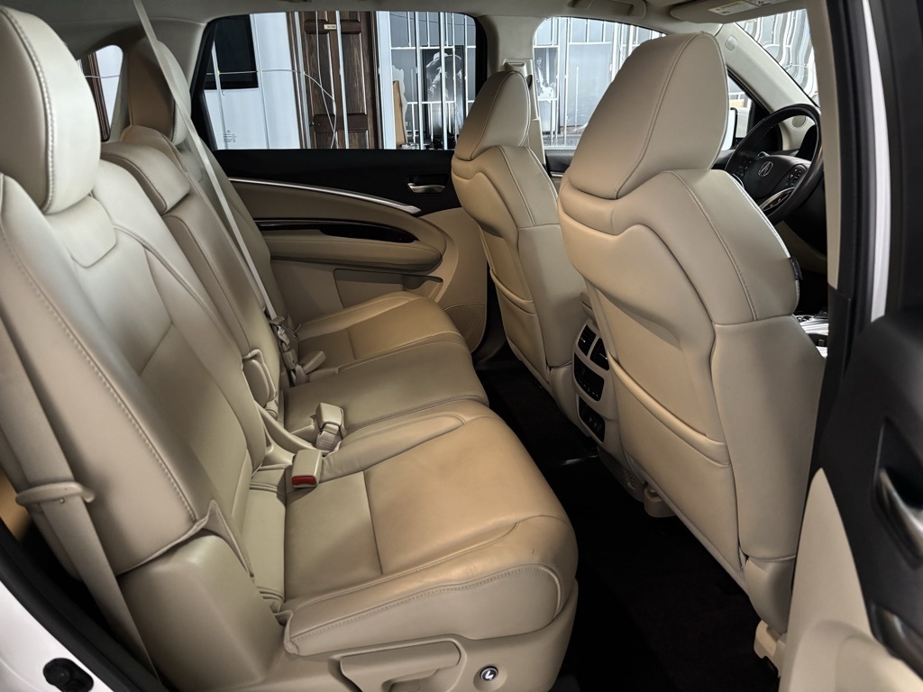 Acura MDX 9-Spd AT w/Tech Package 2018