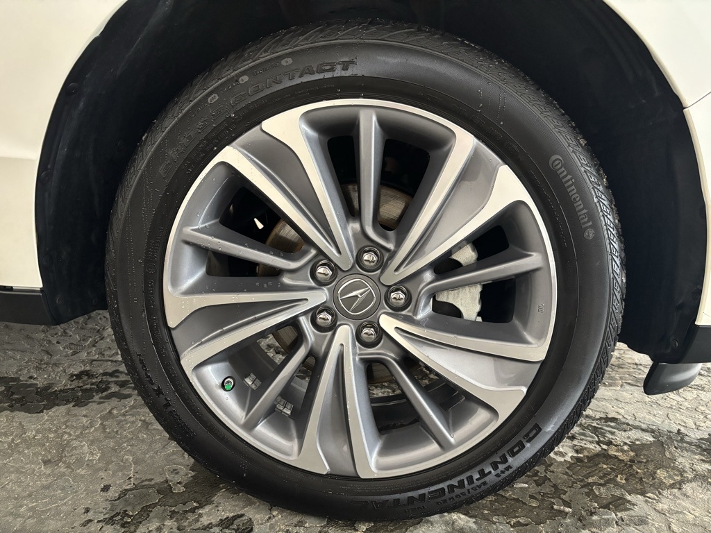 Acura MDX 9-Spd AT w/Tech Package 2018