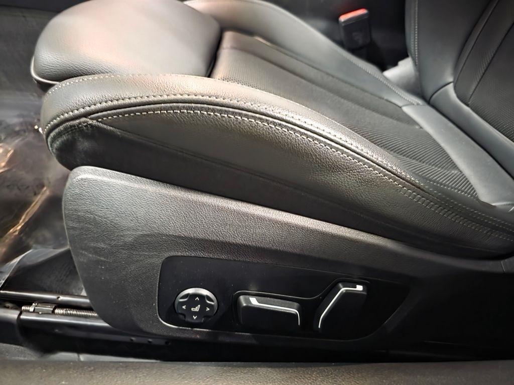 BMW 4-Series 430i xDrive Convertible 2025