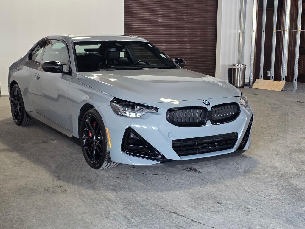 BMW 2-Series M240i Coupe 2023