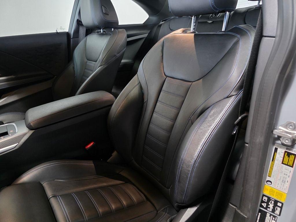 BMW 2-Series M240i Coupe 2023