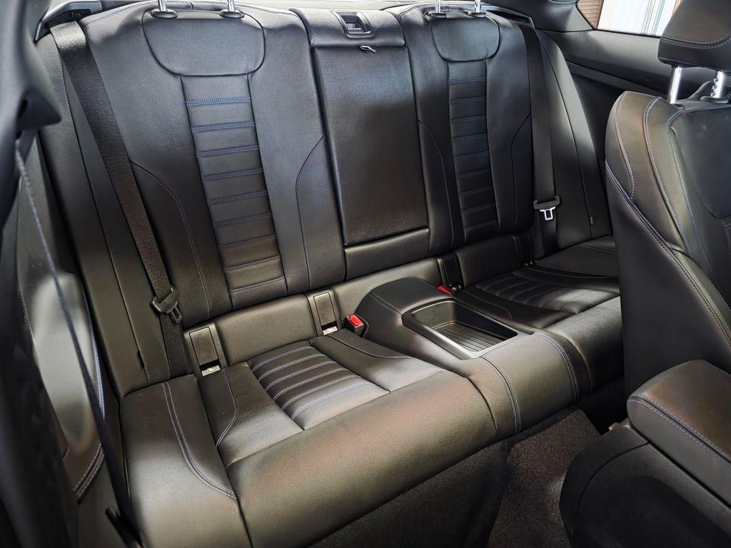 BMW 2-Series M240i Coupe 2023